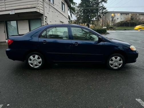 2005 Toyota Corolla CE