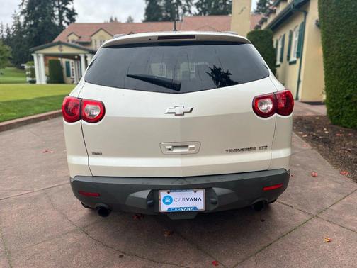 2012 Chevrolet Traverse LTZ