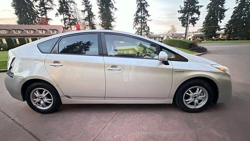 2010 Toyota Prius One