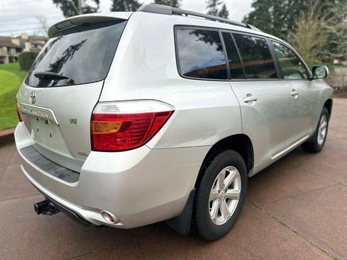 2008 Toyota Highlander Sport