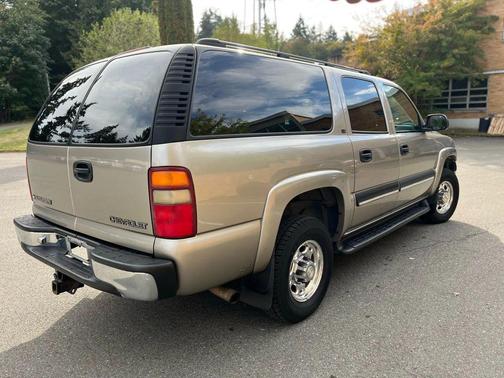 2001 Chevrolet Suburban 2500 LS