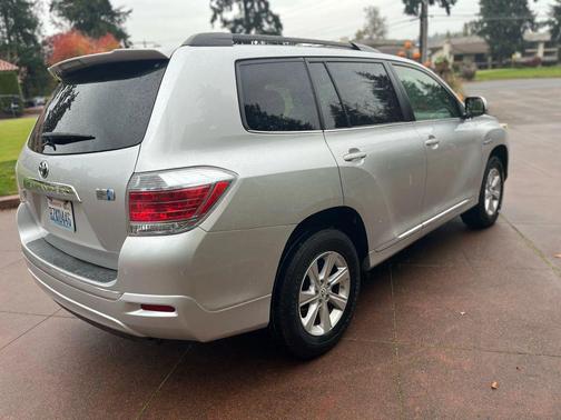 2012 Toyota Highlander Hybrid Base