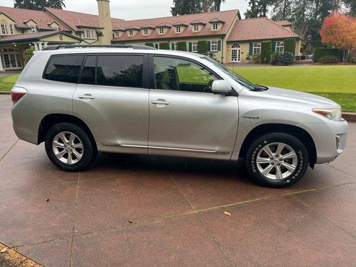 2012 Toyota Highlander Hybrid Base