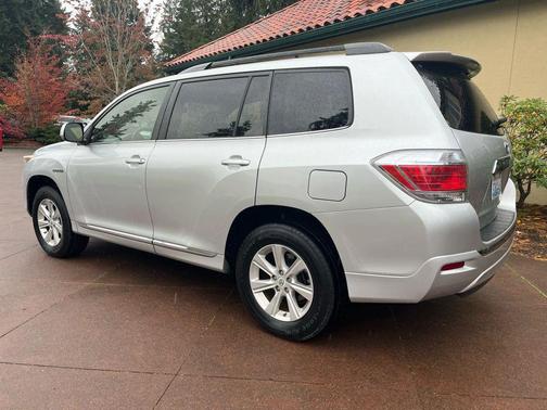 2012 Toyota Highlander Hybrid Base