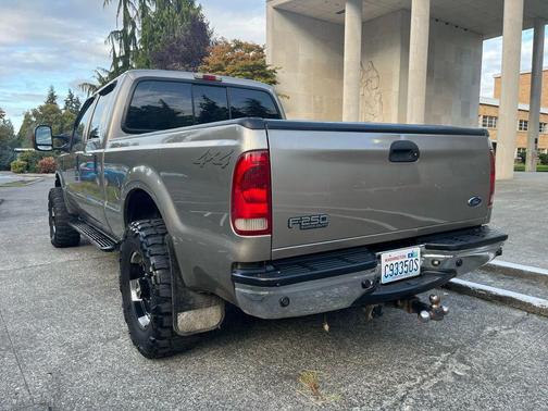 2004 Ford F-250 Lariat