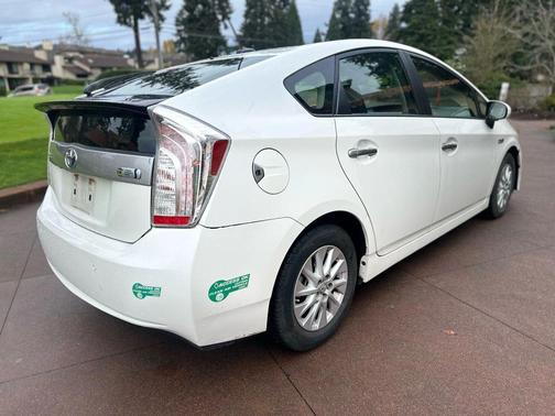 2012 Toyota Prius Plug-in Base