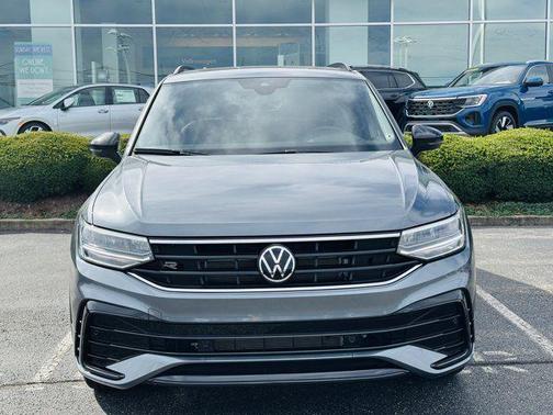 2024 Volkswagen Tiguan 2.0T SE R-Line Black 4MOTION
