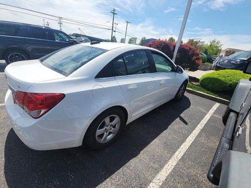 2015 Chevrolet Cruze 1LT