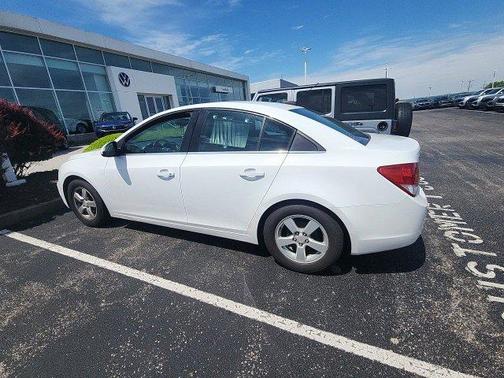 2015 Chevrolet Cruze 1LT