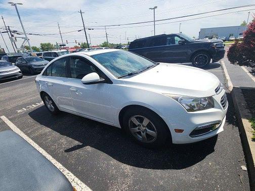 2015 Chevrolet Cruze 1LT