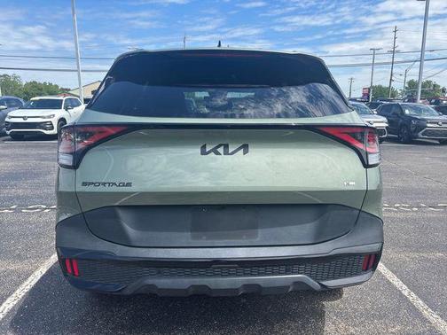 Jungle Green 2025 Kia Sportage X-Line