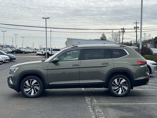 Avocado Green 2026 Volkswagen Atlas 2.0T SEL