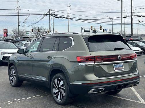 Avocado Green 2026 Volkswagen Atlas 2.0T SEL