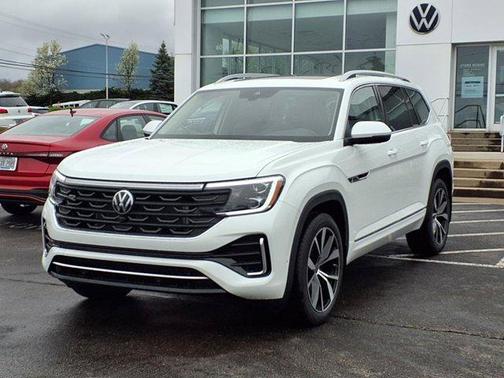2025 Volkswagen Atlas 2.0T SEL Premium R-Line 4MOTION