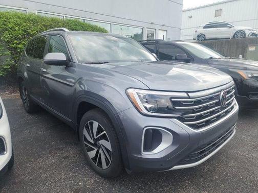Platinum Gray Metallic 2025 Volkswagen Atlas 2.0T SEL