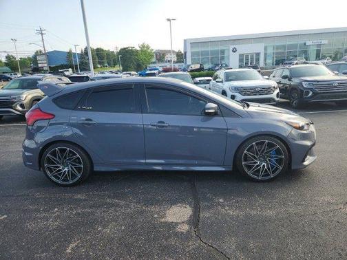 2017 Ford Focus RS Base