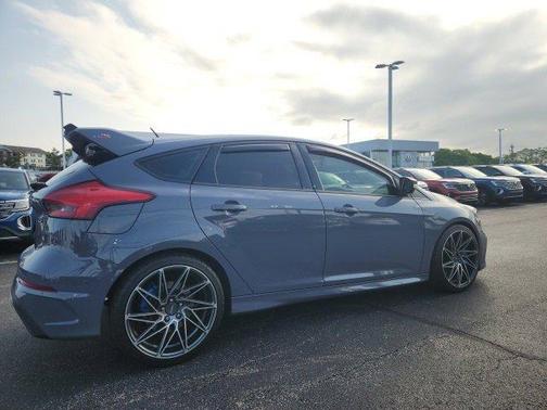 2017 Ford Focus RS Base