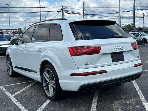 Glacier White 2018 Audi Q7 3.0T Prestige