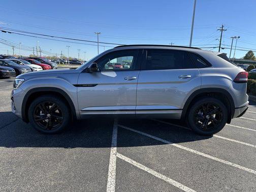 2026 Volkswagen Atlas Cross Sport 2.0T SEL