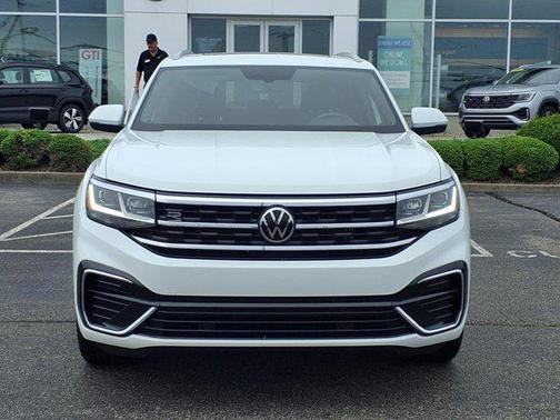 2021 Volkswagen Atlas Cross Sport 3.6L V6 SE w/Technology R-Line