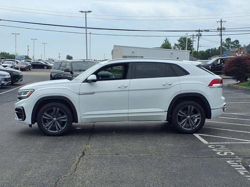 2021 Volkswagen Atlas Cross Sport 3.6L V6 SE w/Technology R-Line