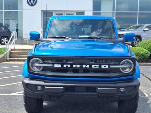 2023 Ford Bronco Outer Banks