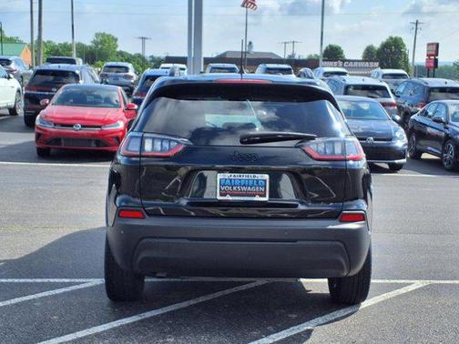 2021 Jeep Cherokee Altitude