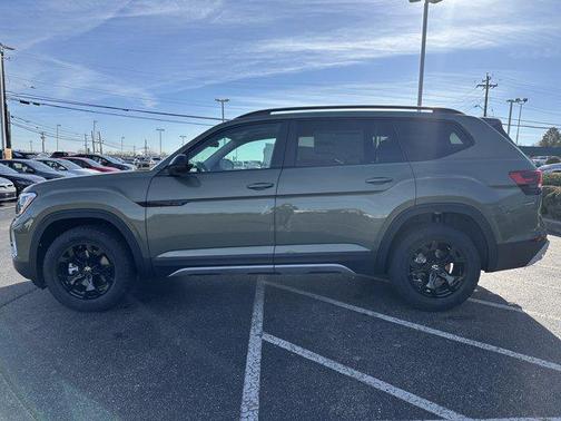 2026 Volkswagen Atlas 2.0T Peak Edition