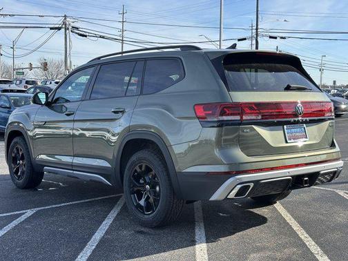 2026 Volkswagen Atlas 2.0T Peak Edition