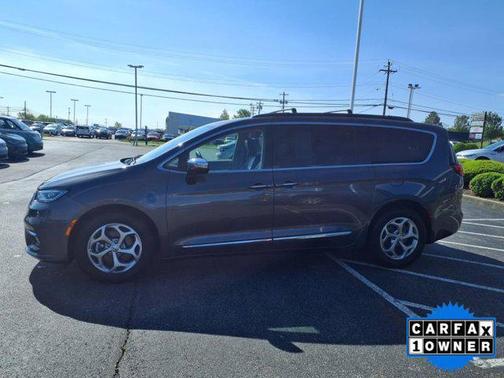 2023 Chrysler Pacifica Limited