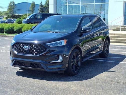 2020 Ford Edge ST