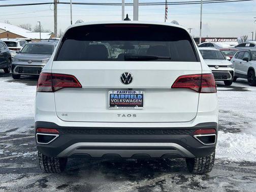 2024 Volkswagen Taos 1.5T SE