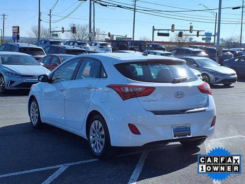 2016 Hyundai Elantra GT Base
