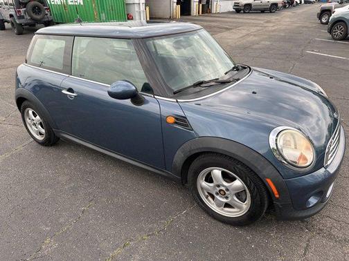 2011 MINI Cooper S Base
