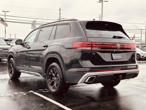 2026 Volkswagen Atlas 2.0T Peak Edition