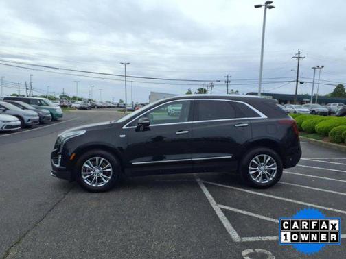 2022 Cadillac XT5 Premium Luxury