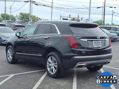 2022 Cadillac XT5 Premium Luxury