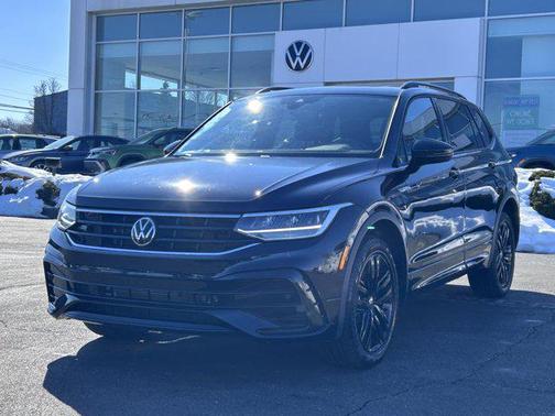 2022 Volkswagen Tiguan 2.0T SE R-Line Black 4MOTION