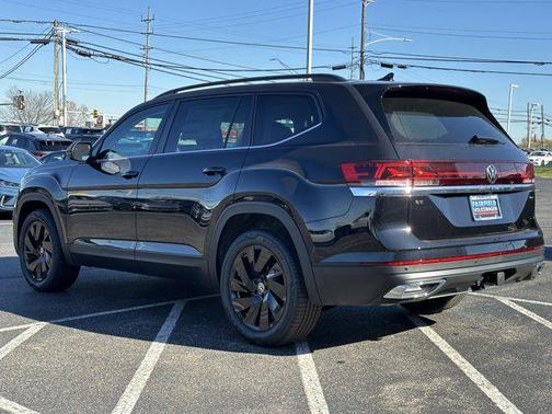 2026 Volkswagen Atlas 2.0T SE w/Technology 4MOTION