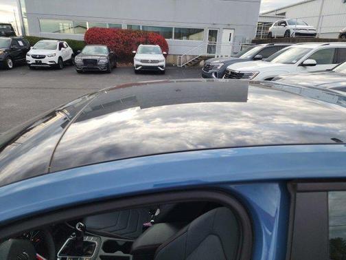 2025 Volkswagen Jetta GLI 2.0T Autobahn