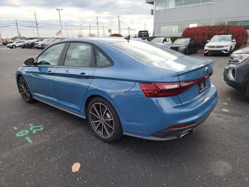 2025 Volkswagen Jetta GLI 2.0T Autobahn