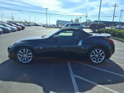 2014 Nissan 370Z Base