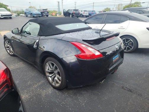 2014 Nissan 370Z Base