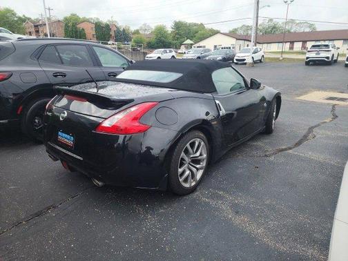 2014 Nissan 370Z Base