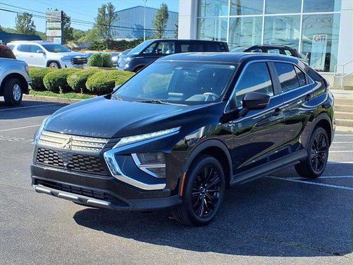 2022 Mitsubishi Eclipse Cross LE