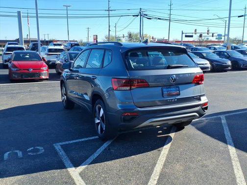 2024 Volkswagen Taos 1.5T S