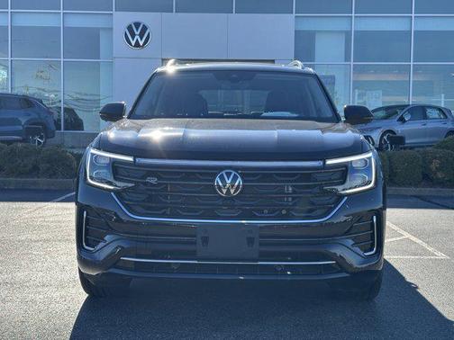 2025 Volkswagen Atlas 2.0T SEL Premium R-Line 4MOTION