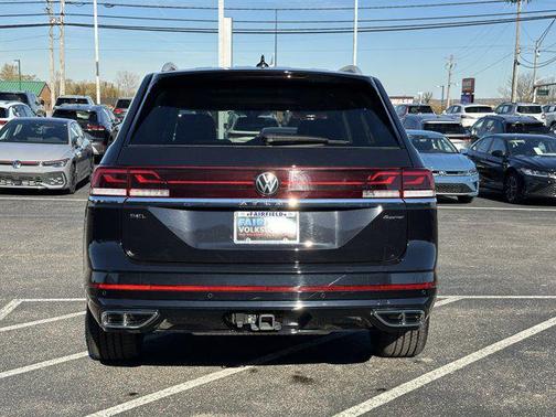 2025 Volkswagen Atlas 2.0T SEL Premium R-Line 4MOTION