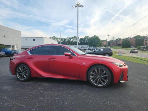 2022 Lexus IS 350 Base