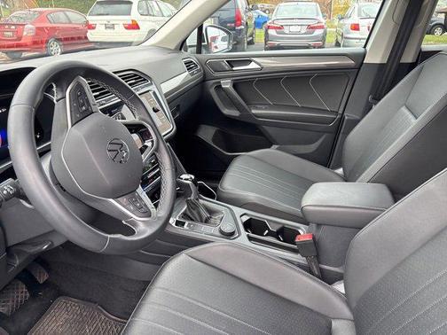 2023 Volkswagen Tiguan 2.0T SE 4MOTION
